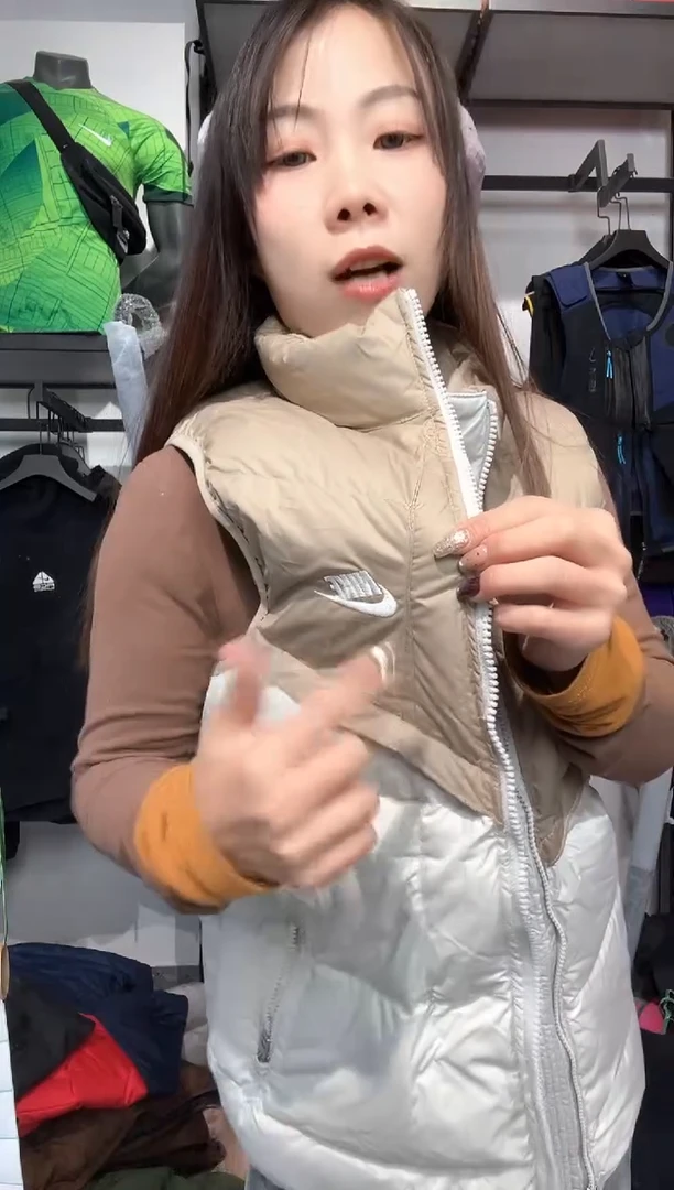 1013  编码 瑕疵款直播间过款为准 尺码