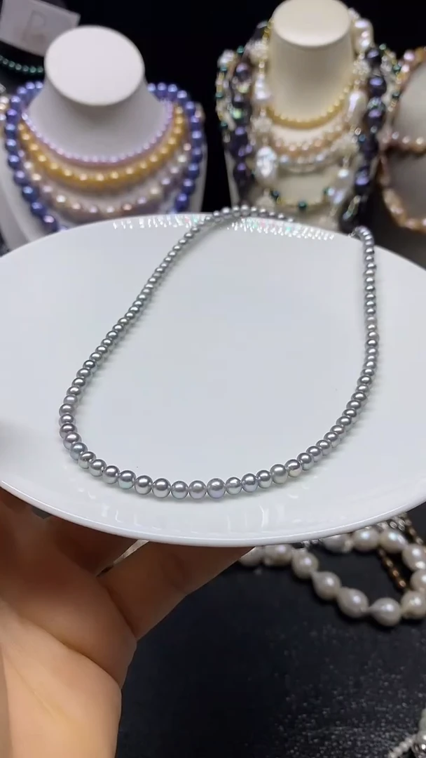 颈饰未镶嵌淡水珍珠多人