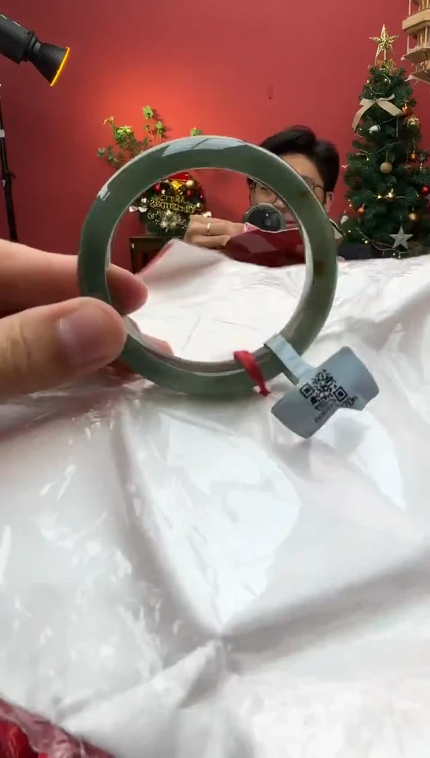未镶嵌手镯翡翠翡翠手镯4