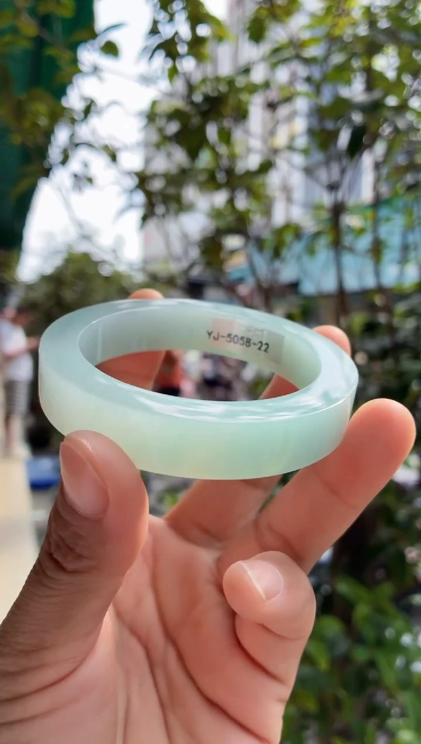 未镶嵌晴水定制翡翠55-56