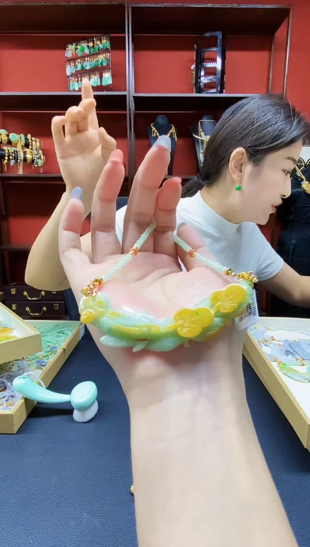 颈饰未镶嵌翡翠翡翠吊坠