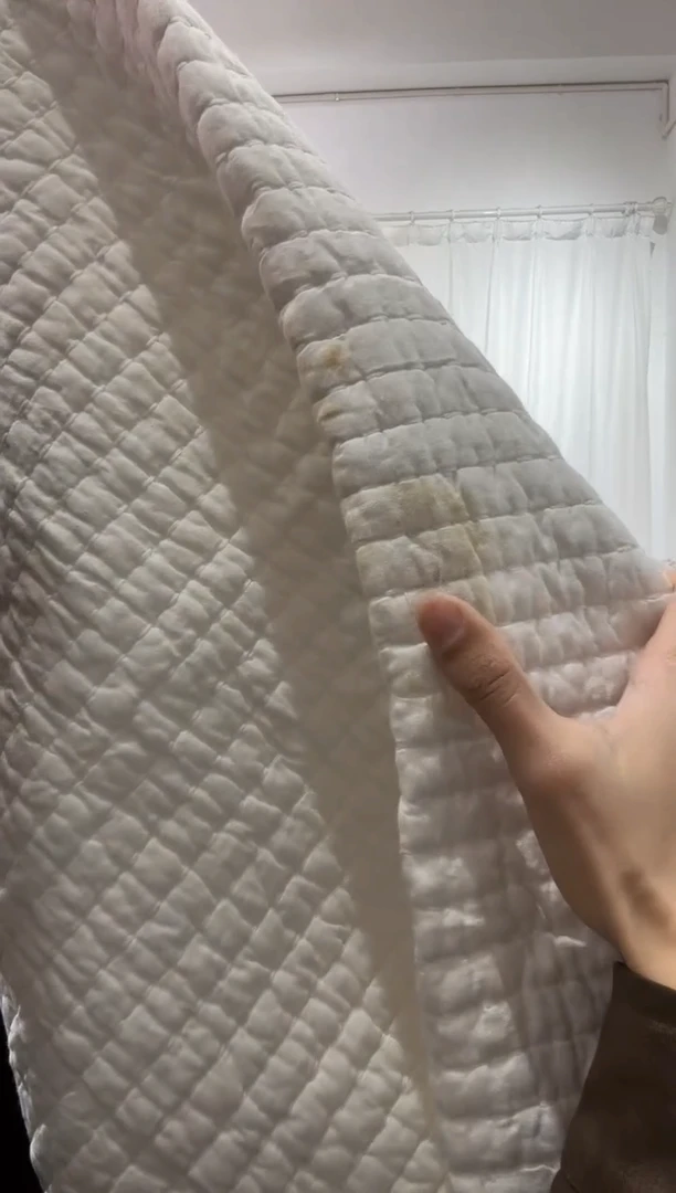 棉220*230纯棉床盖34号脏迹瑕疵