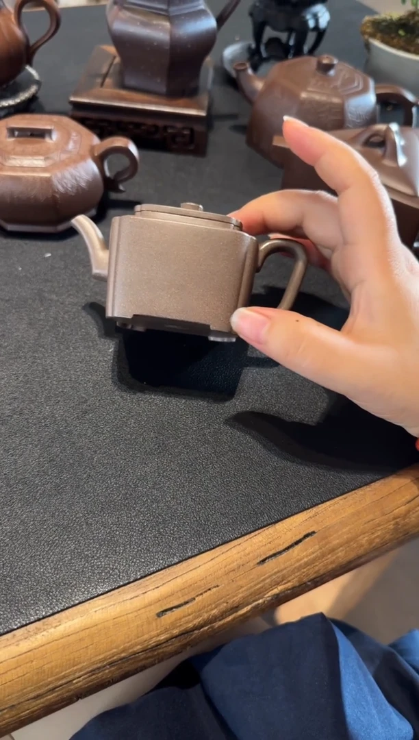 茶壶紫砂从***?同春 紫砂壶【预】