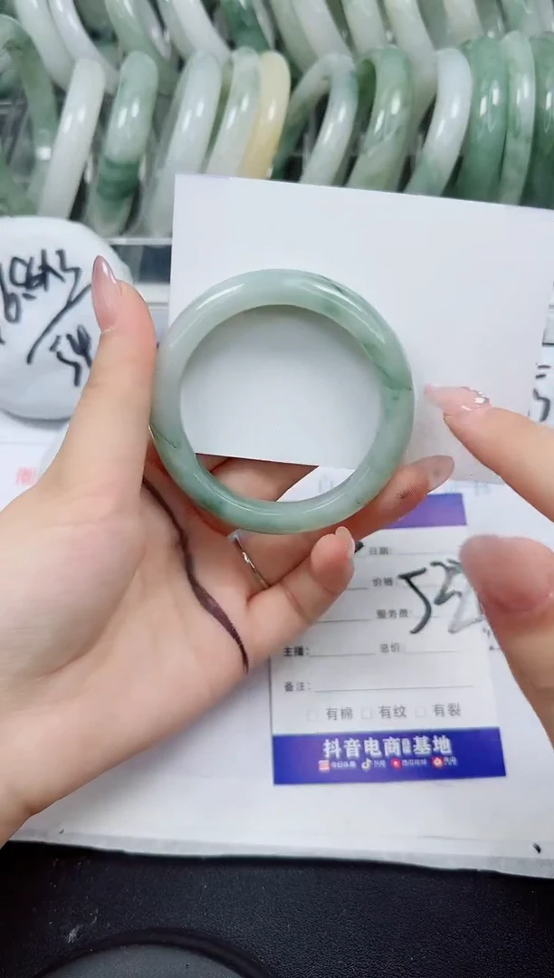 未镶嵌手镯石英质玉15/53.2