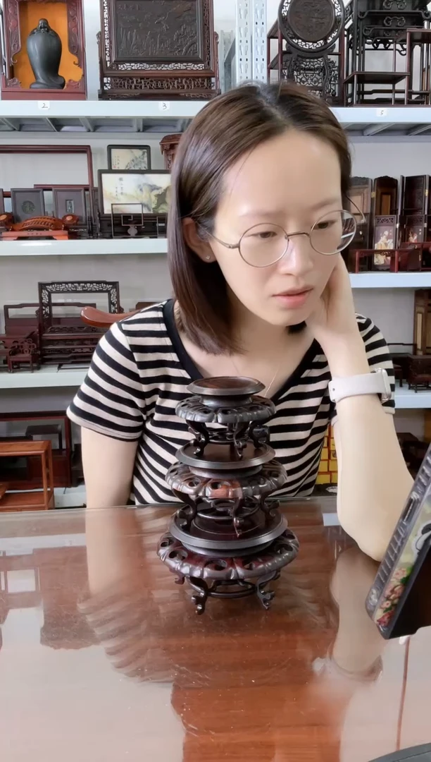 交趾黄檀（大红酸枝）香几三件套平面   160