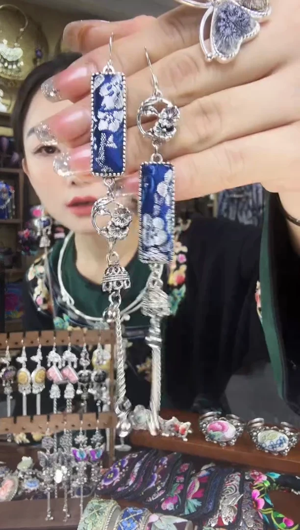 刺绣非遗刺绣民族风饰品