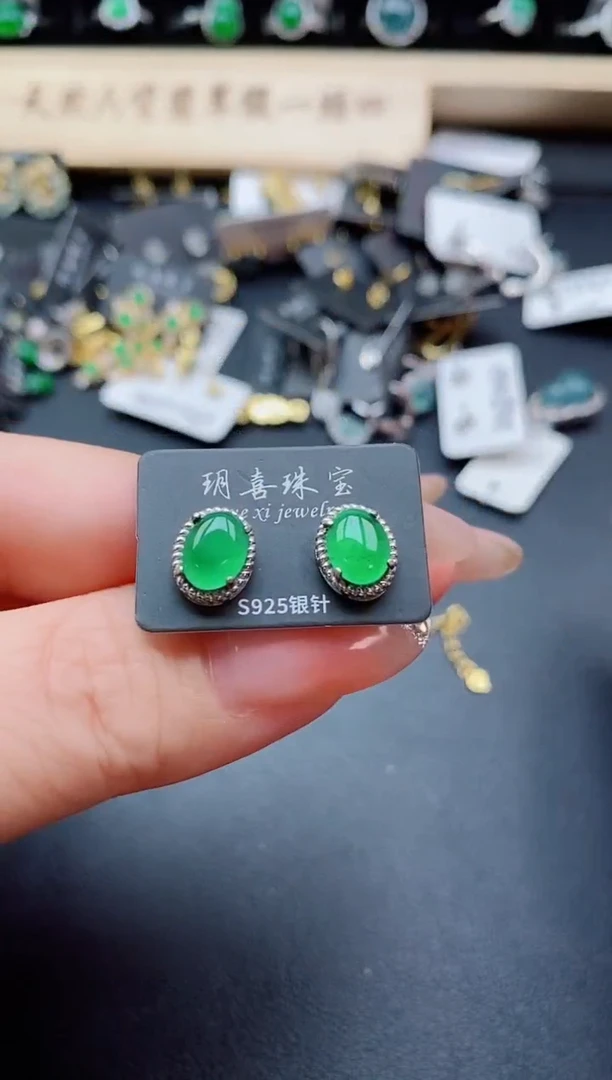 银S925镶嵌戒指翡翠1