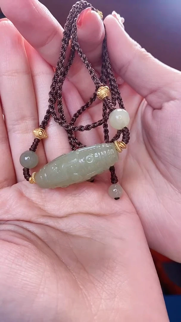 【闪购商品】和田玉挂件未镶嵌横穿九眼吊坠约35mm