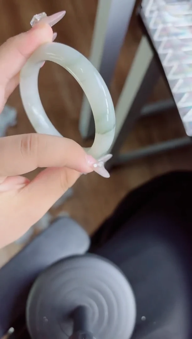 石英质玉手镯未镶嵌A101-54.55