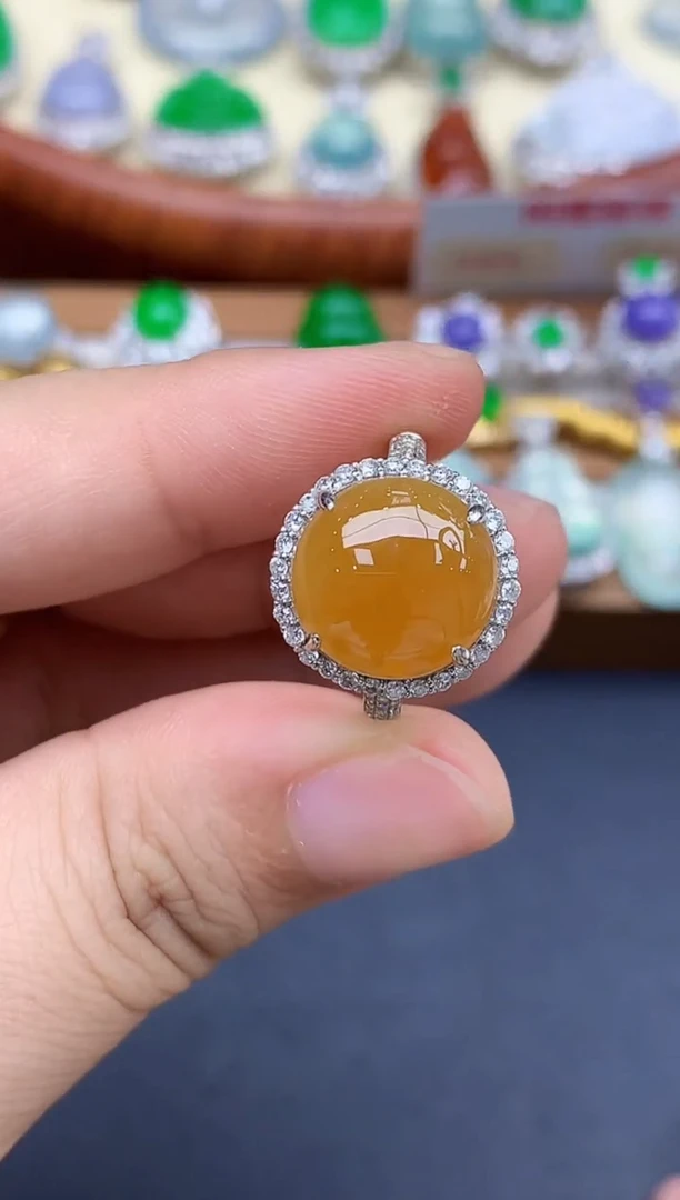 18K金镶嵌戒指翡翠298-中国好珍宝