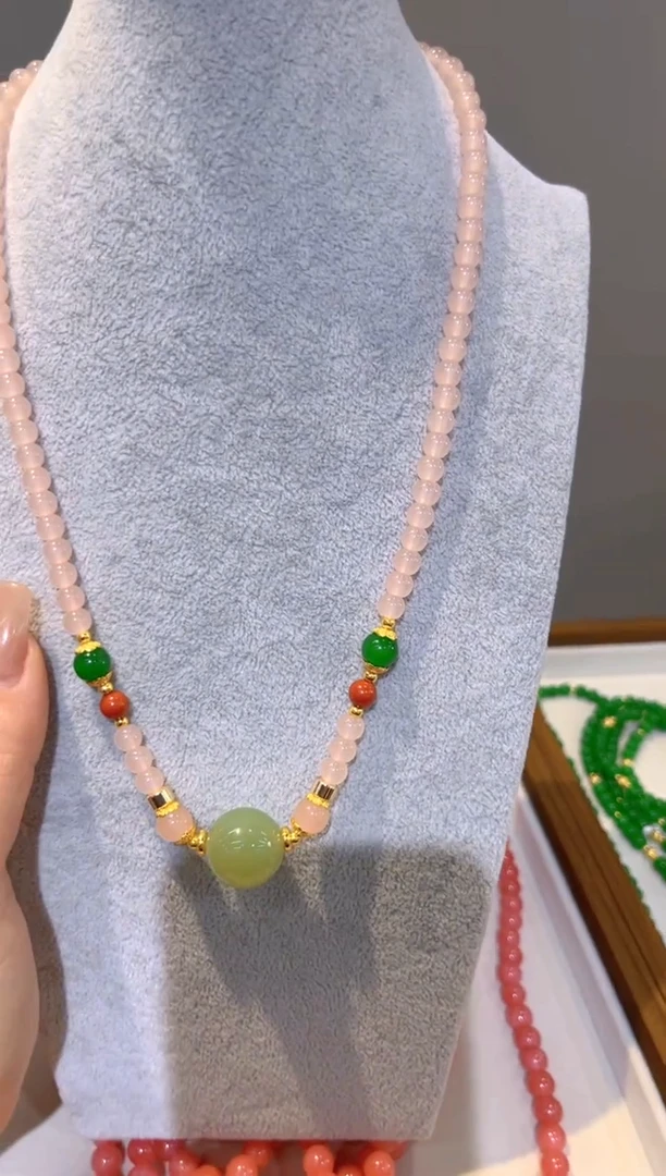 颈饰未镶嵌和田玉M11