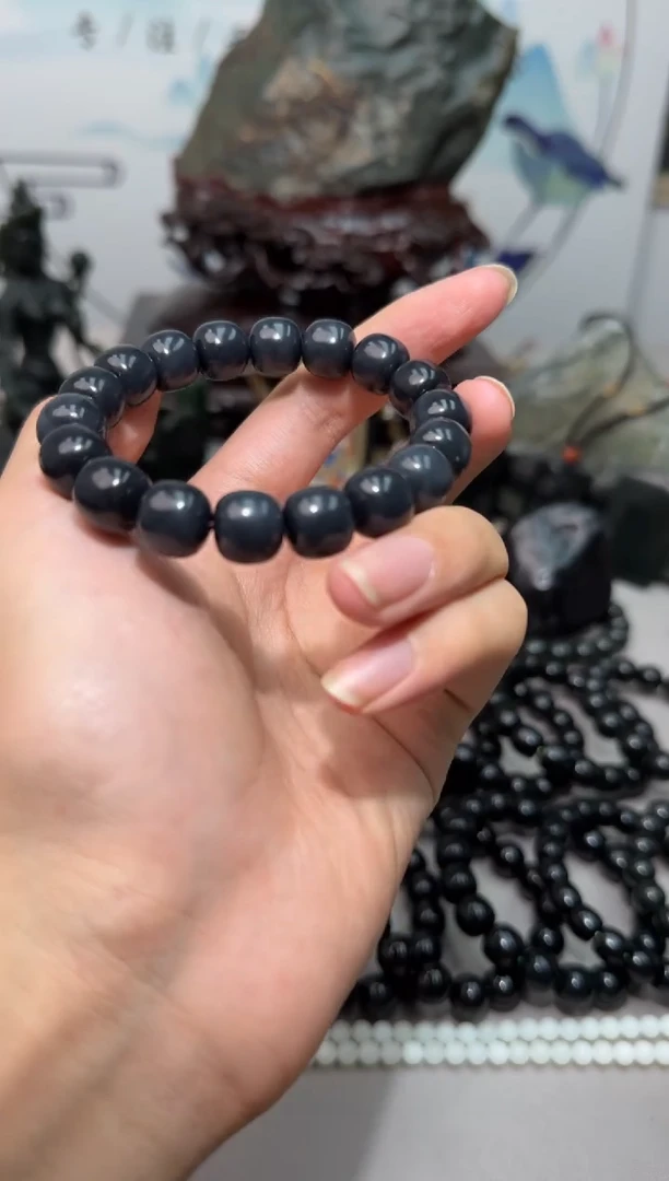 手链未镶嵌和田玉新疆墨玉11*12老型手串