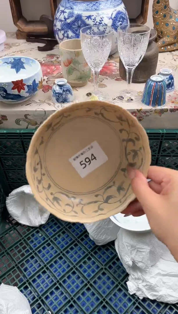 瓷片爱****子F         594