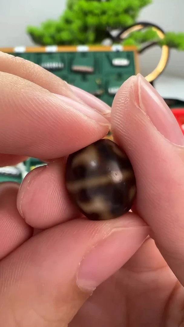 玛瑙/玉髓（覆膜）颈饰未镶嵌22.（微瑕随机发货）