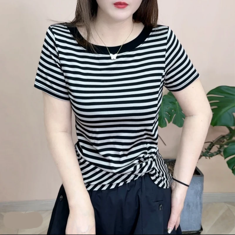 2025新品时尚洋气百搭圆领减龄显瘦短袖气质女T恤上衣