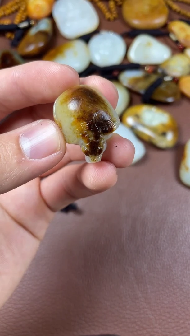 颈饰未镶嵌和田玉5