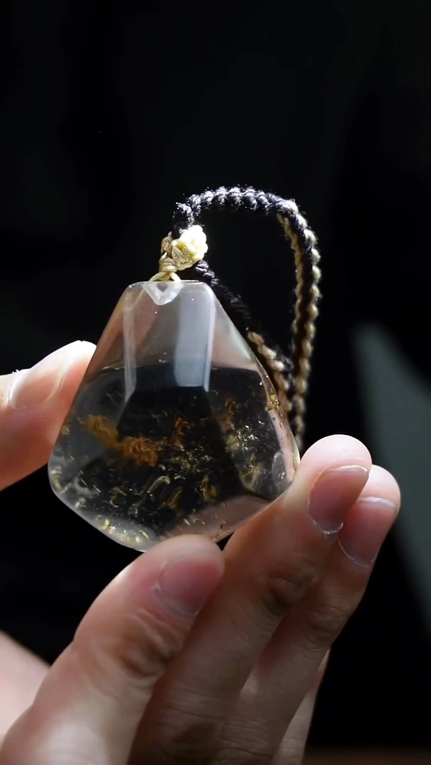 吊坠(赠链)未镶嵌水晶水晶