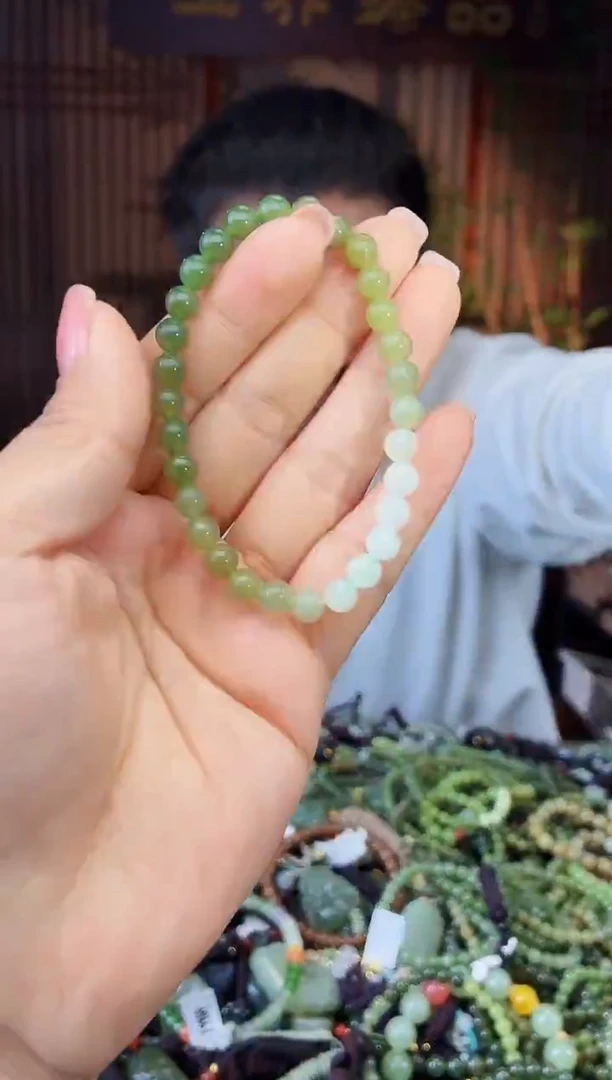 颈饰未镶嵌和田玉多样性发货拍一发一