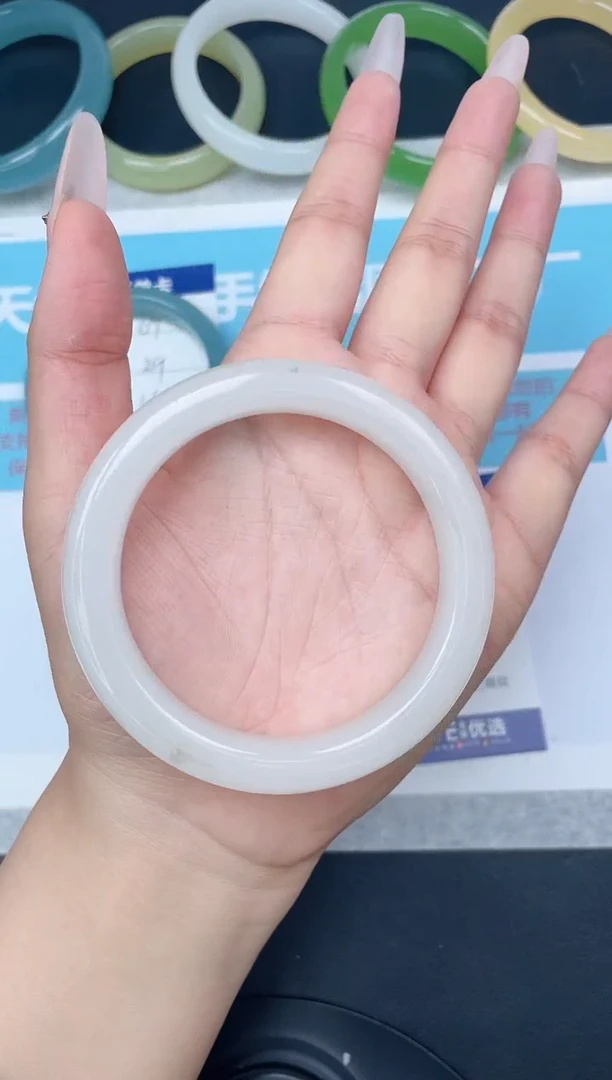 未镶嵌手镯石英质玉70/6061