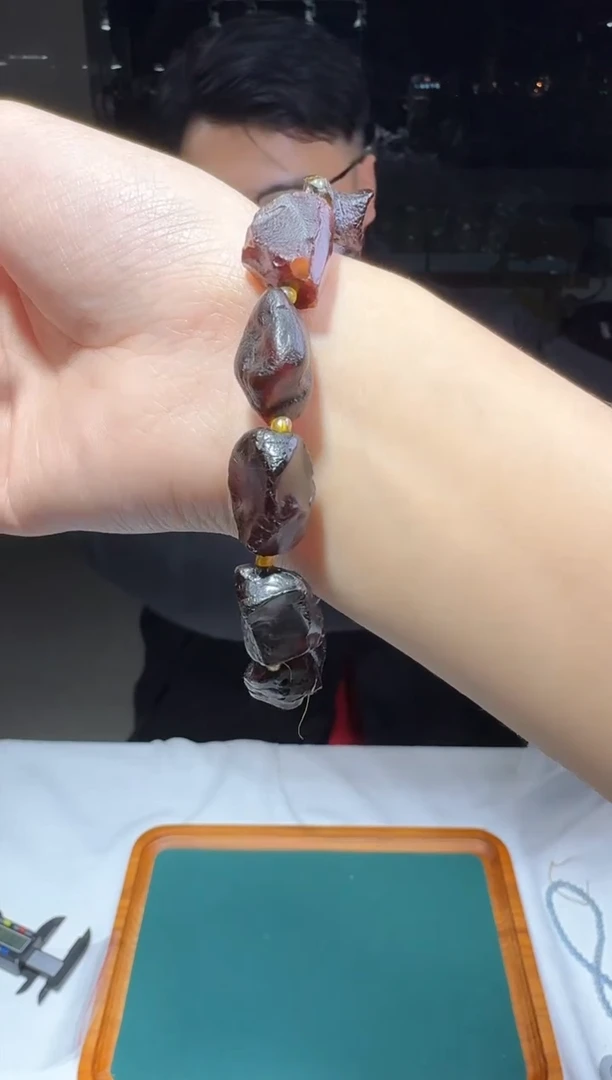 【闪购商品】血珀手链未镶嵌多样性发一件 462