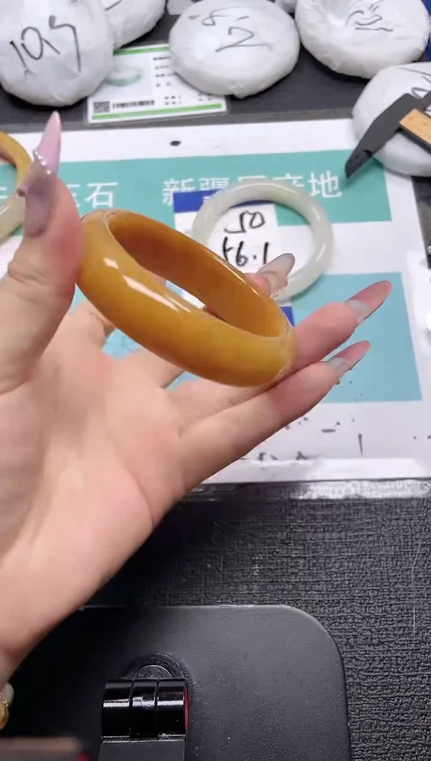 未镶嵌手镯石英质玉51-58