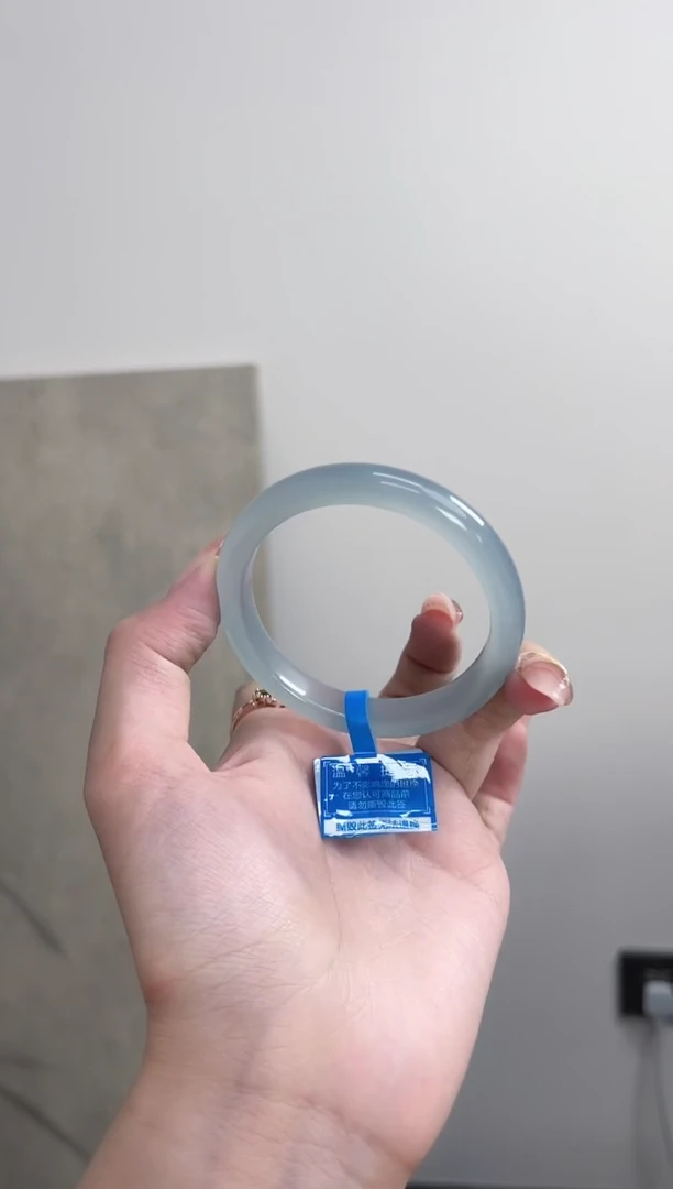 【闪购商品】玛瑙/玉髓手镯未镶嵌52-53圈