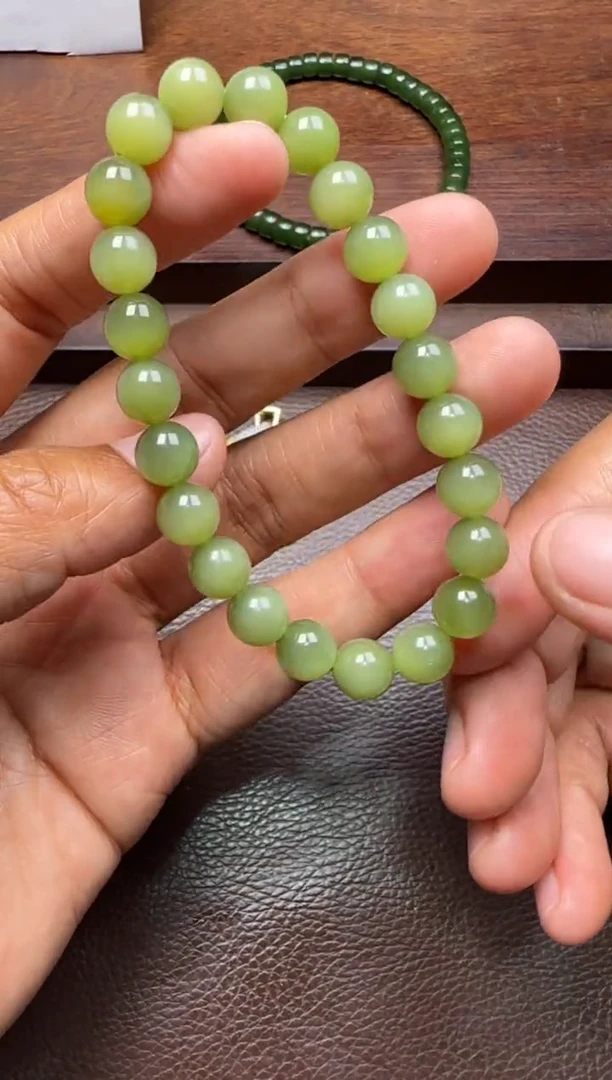 未镶嵌和田玉挂件和田玉手串