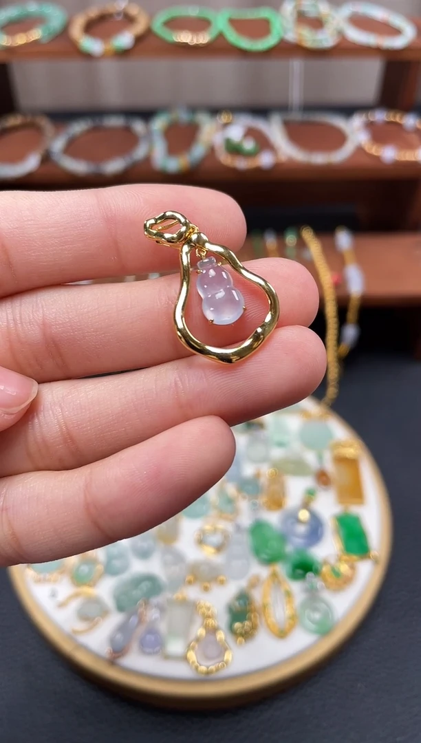 【闪购商品】翡翠吊坠(不含链)18K金镶嵌一个  JK331