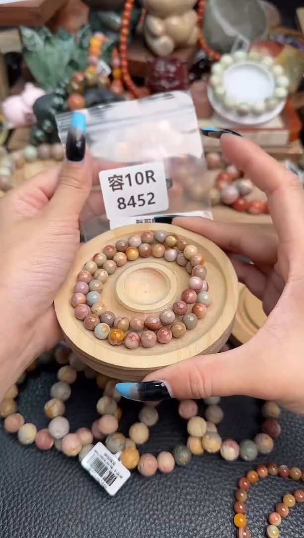 【闪购商品】石英质玉手链未镶嵌10R8452