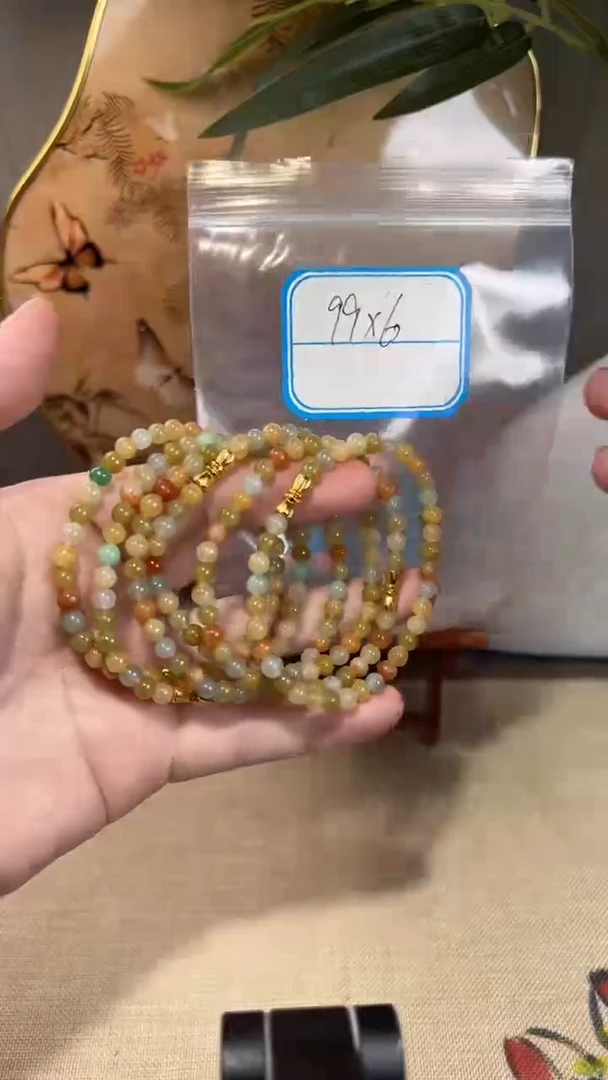 定制翡翠未镶嵌多样性随机发货，拍一发一