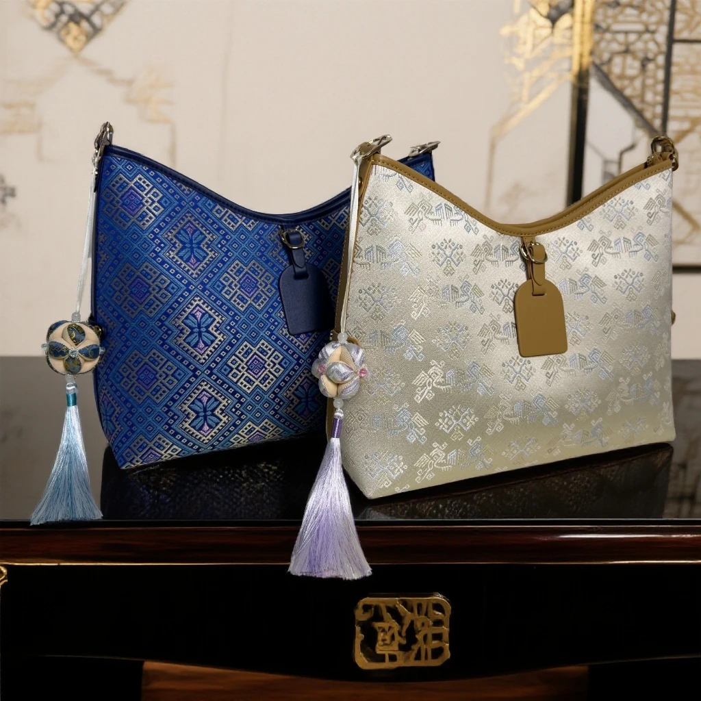 2025流行女包壮锦流浪子母包单肩斜挎小众百搭拉链手提款国风送礼