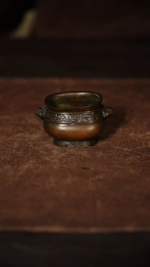 【闪购商品】香炉 宽6.5高3.3。