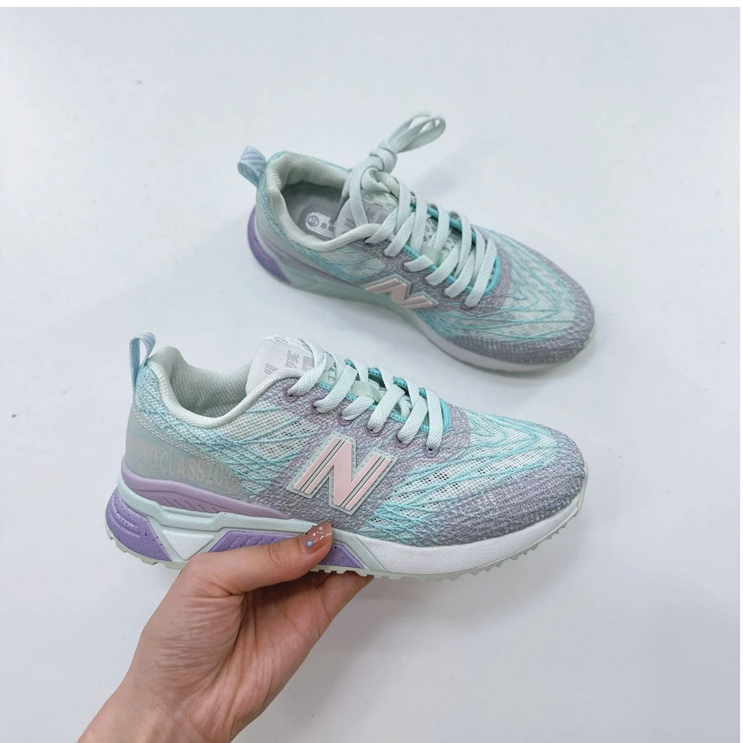 70083高端专享四季款舒适运动鞋荧火绿/糖果紫（成人运动鞋）