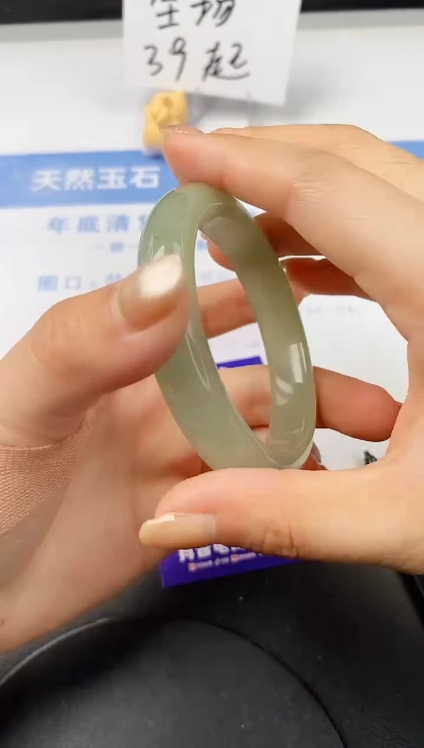 【闪购商品】石英质玉手镯未镶嵌s65-DC55.5