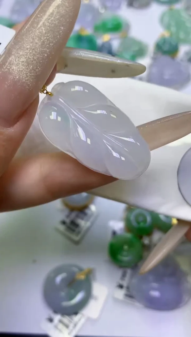 颈饰18K金镶嵌翡翠天然缅甸翡翠A货百元以上9元证书费自理