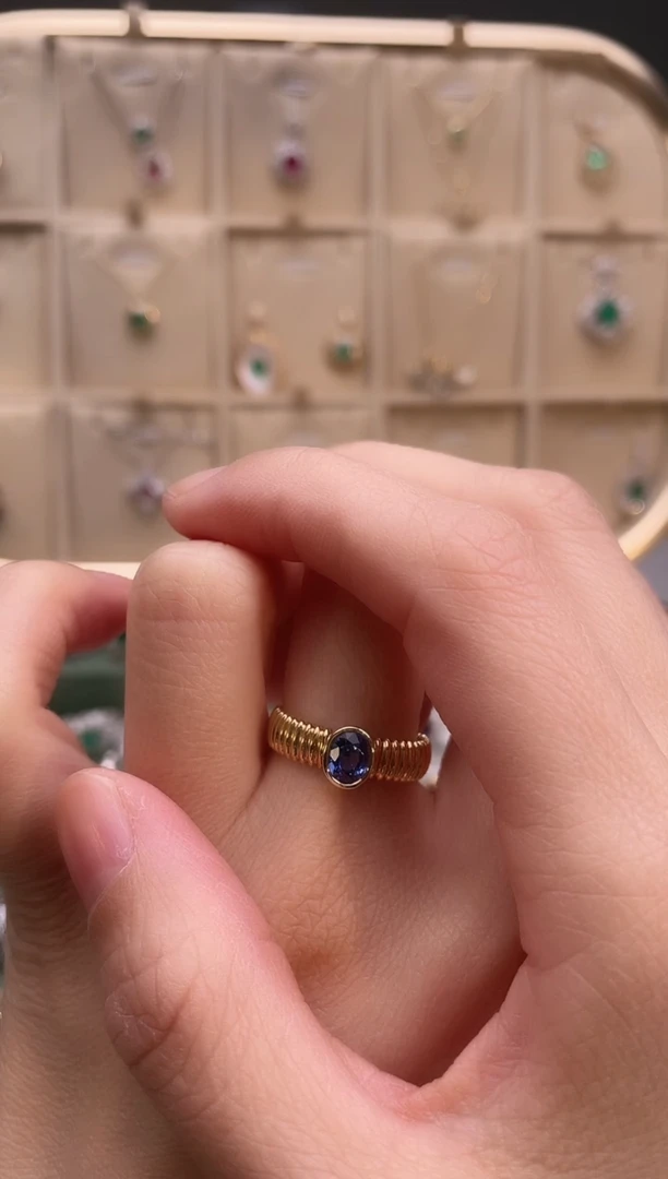 【闪购商品】蓝宝石戒指18K金镶嵌主石：1.18ct