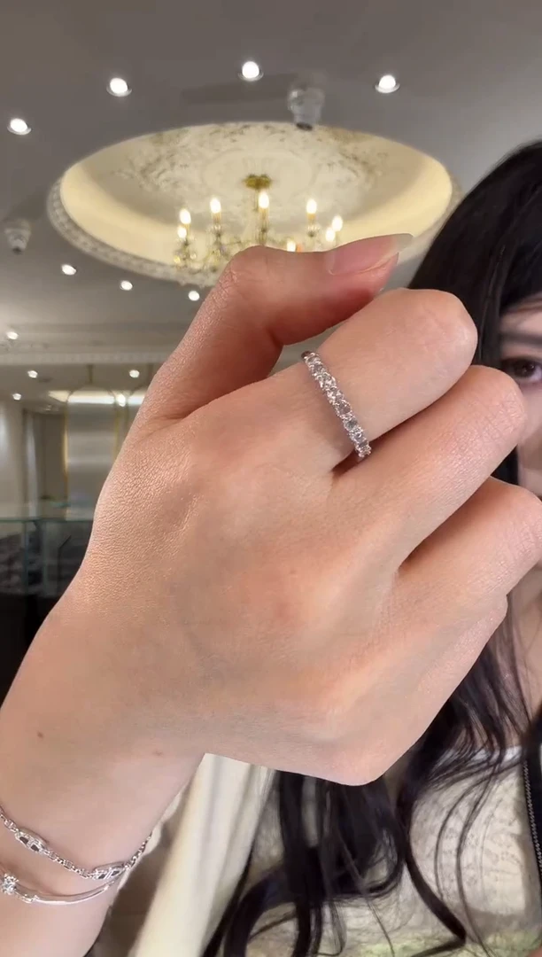 18K金镶嵌戒指钻石W235|2980