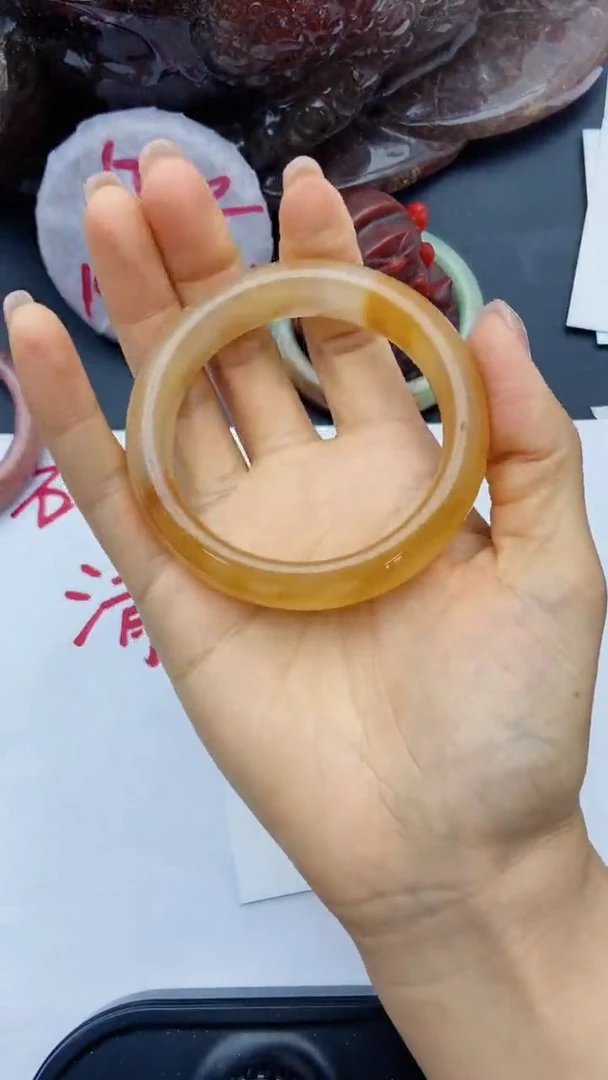 未镶嵌手镯石英质玉A190+55/56