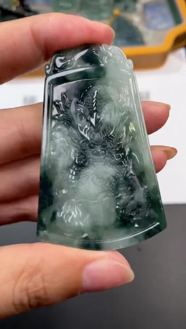 颈饰未镶嵌翡翠370246  多人