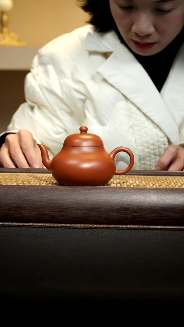 【闪购商品】紫砂茶壶大吉大梨朱泥壶