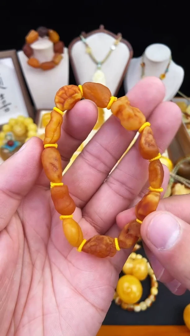 琥珀未镶嵌珠宝奇石柒月