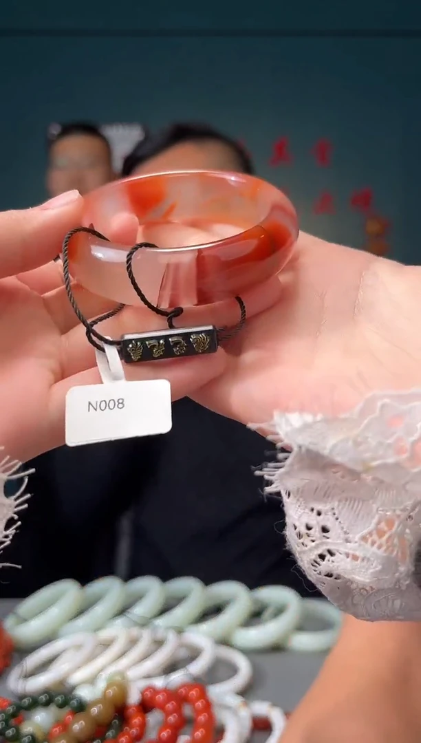 【闪购商品】南红玛瑙颈饰未镶嵌55