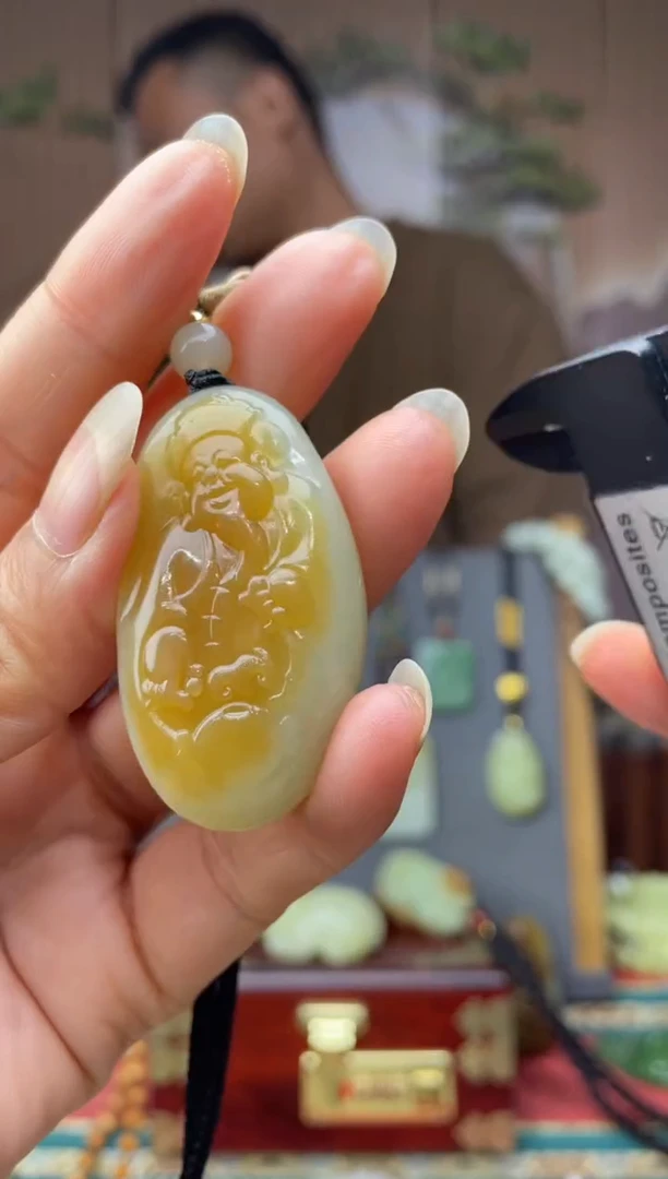 未镶嵌和田玉挂件拍一发一