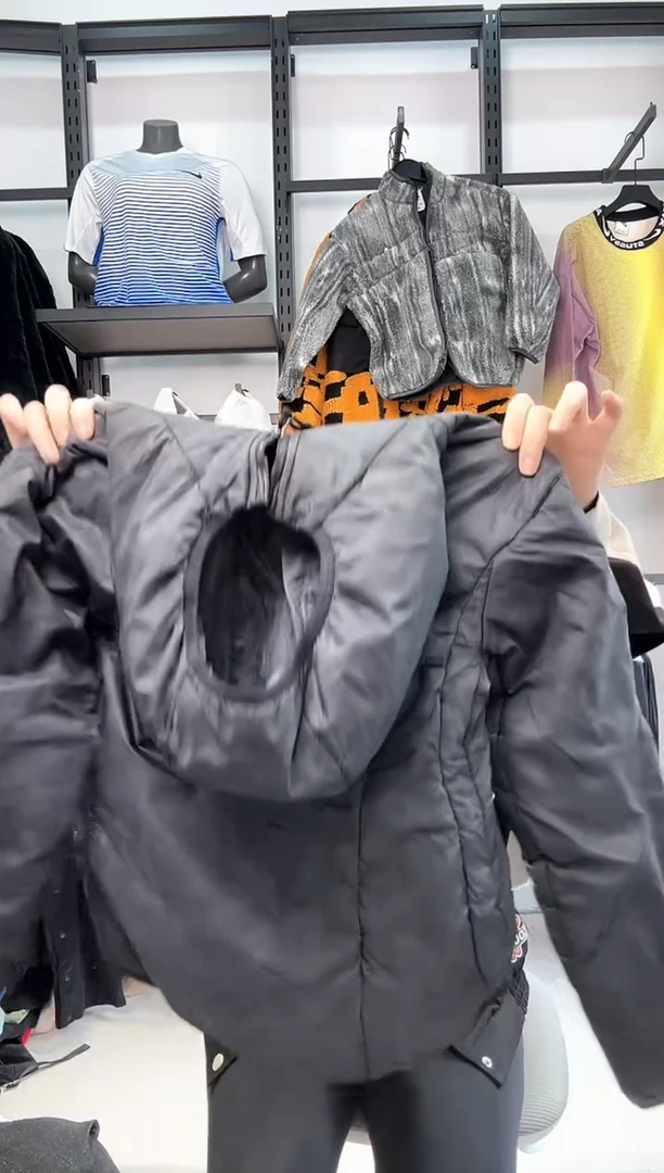 2563 编码  瑕疵直播间过款为准 尺码155