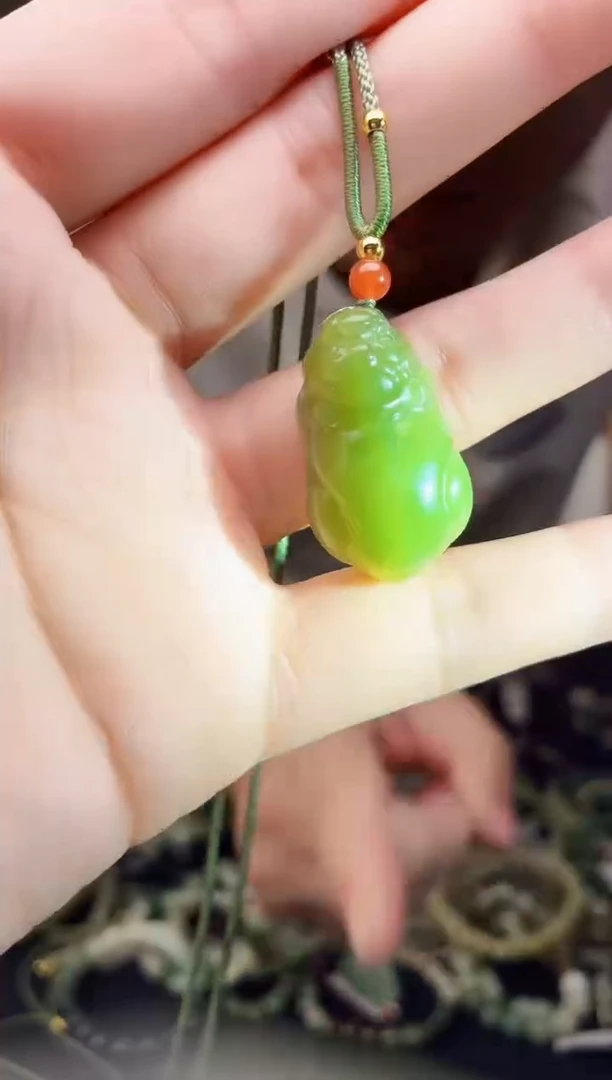 颈饰未镶嵌和田玉多样性发货，拍一发一