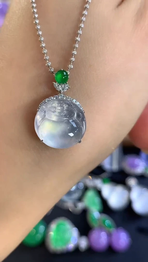 吊坠(不含链)18K金镶嵌翡翠A137