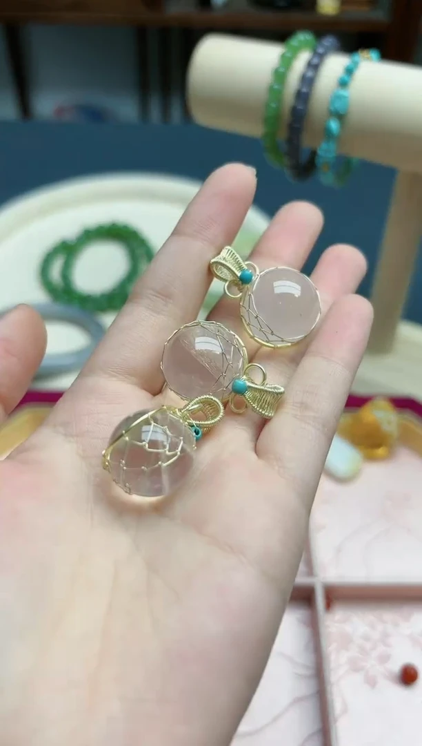 【闪购商品】水晶吊坠未镶嵌水晶球吊坠*1 GW赠皮绳多样发一