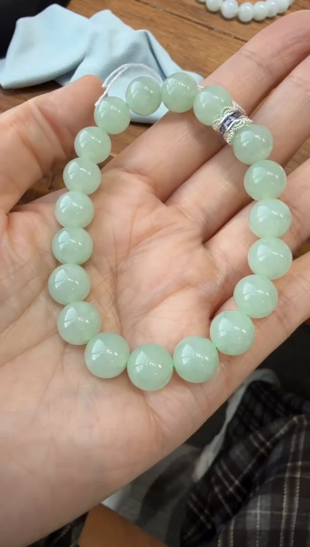 未镶嵌挂件翡翠A货翡翠多样性晴底手串发一件