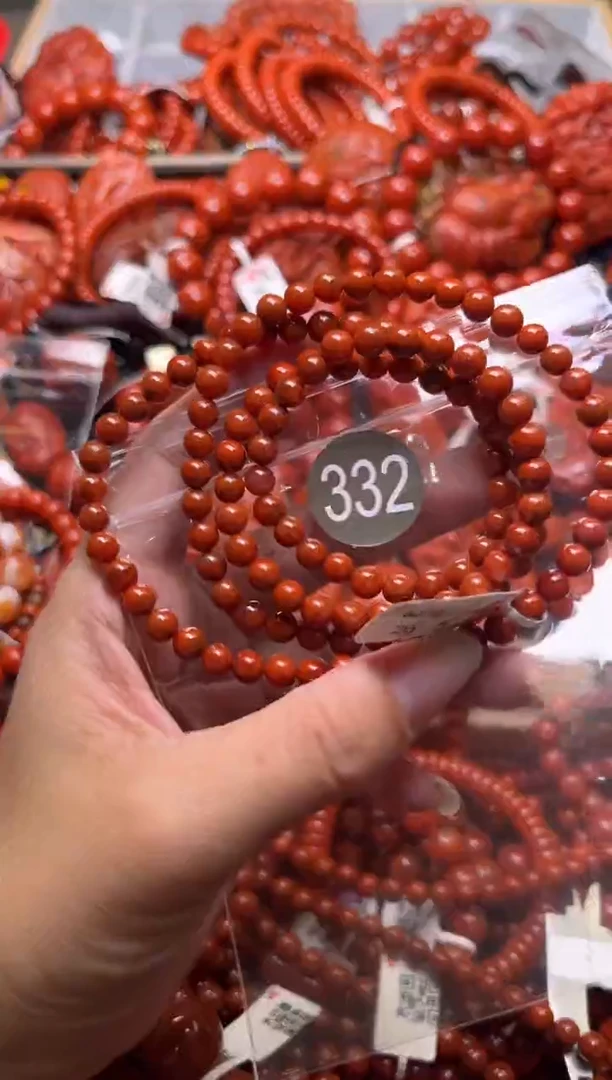 南红玛瑙未镶嵌珠宝奇石332-5+