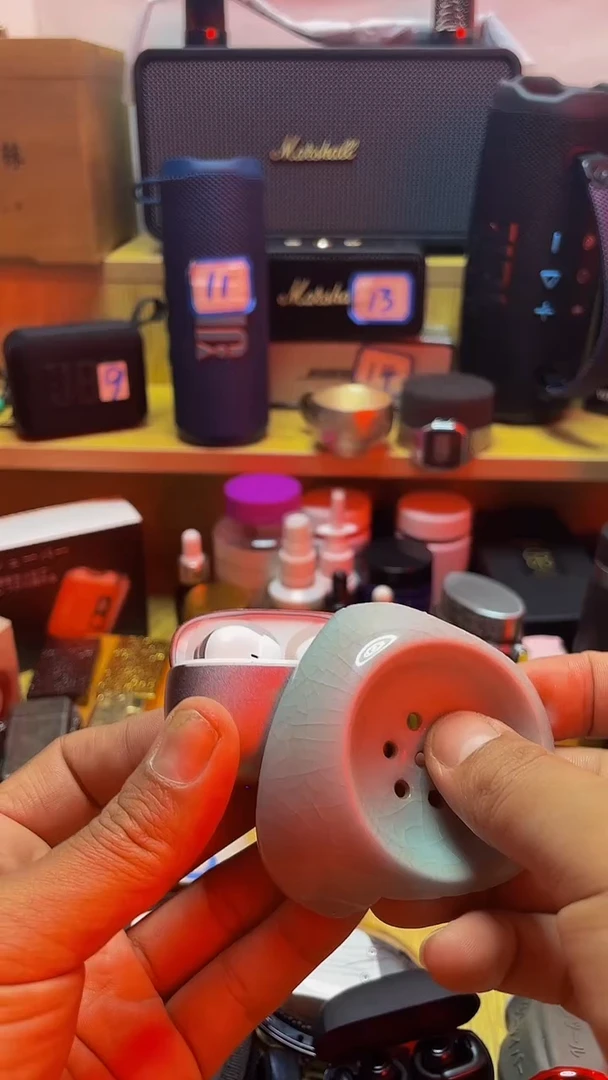 瓷片闪购商品 如图所示